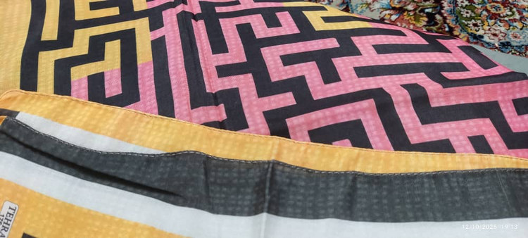 روسری قواره 100 مشکی گل سفید