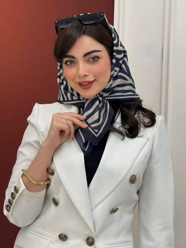 خرید مینی اسکارف نخی سرمه ای طرحدار زنانه شیک