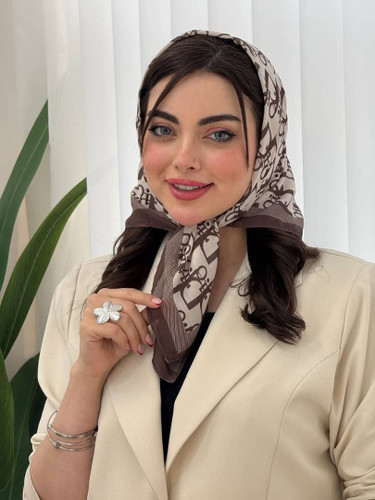 خرید مینی اسکارف نخی دخترانه و زنانه جذاب و شیک
