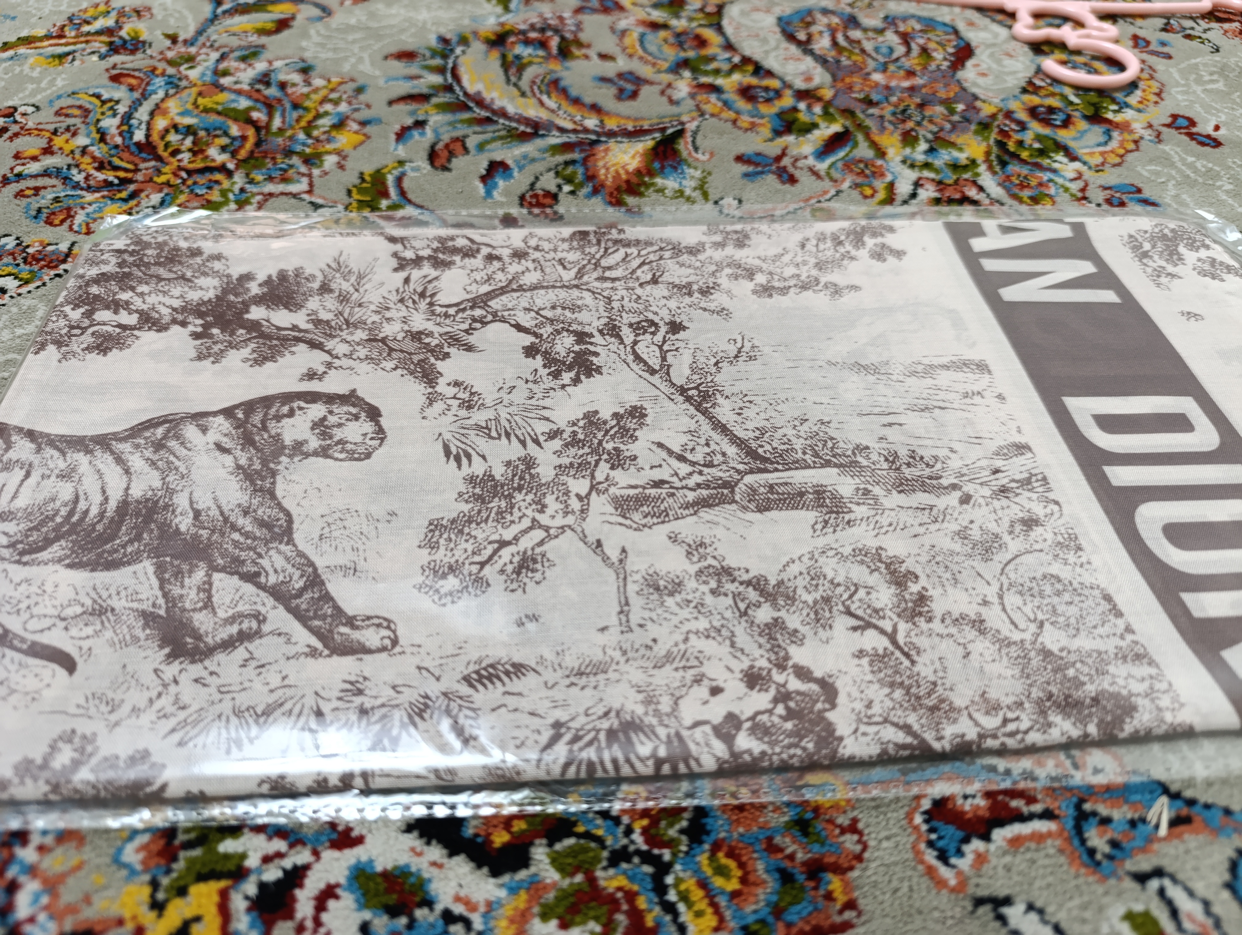 خرید مینی اسکارف نخی موکا 