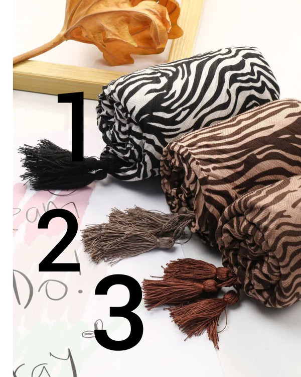 خرید شال نخی پلیسه طرح دار زنانه شیک جدید