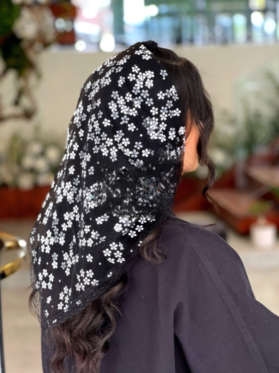 خرید مینی اسکارف شکوفه حاشیه دانتل