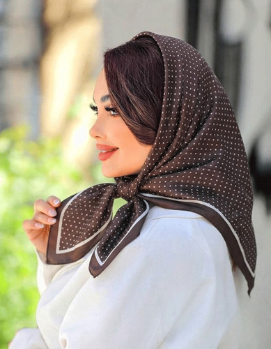 مینی اسکارف نخی پک قهوه ای قواره هفتاد شیک زنانه